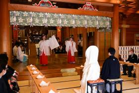 【湯島天満宮】神社挙式+衣裳+写真+会食+着付